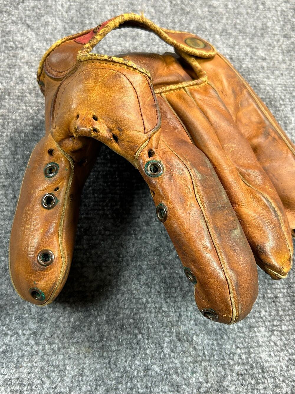 Vintage 1950s Rawlings Playmaker Hinged Pad Leather Baseball Glove RHT USA
